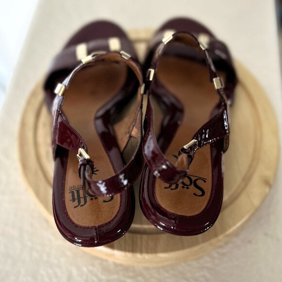 Sofft Women's Patent Leather Marron Open-Toe Sandal- Size 9.5 - Picture 5 of 6